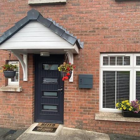 Loughview Gardens - Family Friendly Villa Omagh Buitenkant foto