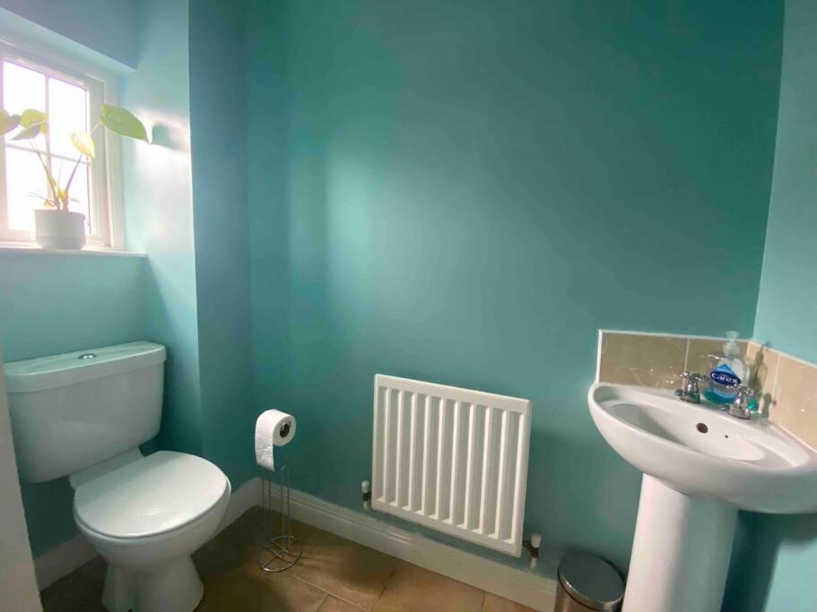 Loughview Gardens - Family Friendly Villa Omagh Buitenkant foto