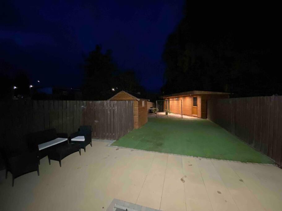 Loughview Gardens - Family Friendly Villa Omagh Buitenkant foto