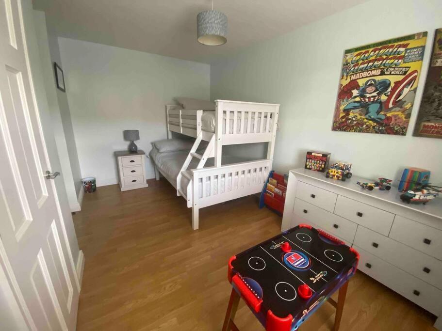 Loughview Gardens - Family Friendly Villa Omagh Buitenkant foto