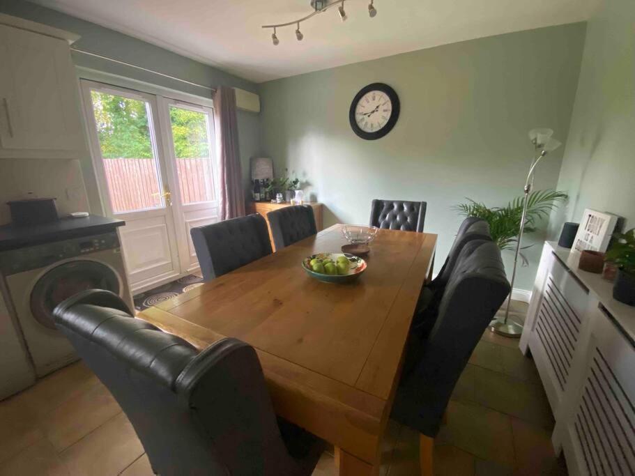 Loughview Gardens - Family Friendly Villa Omagh Buitenkant foto